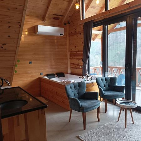 Huervadi Bungalow Rize Eksteriør billede