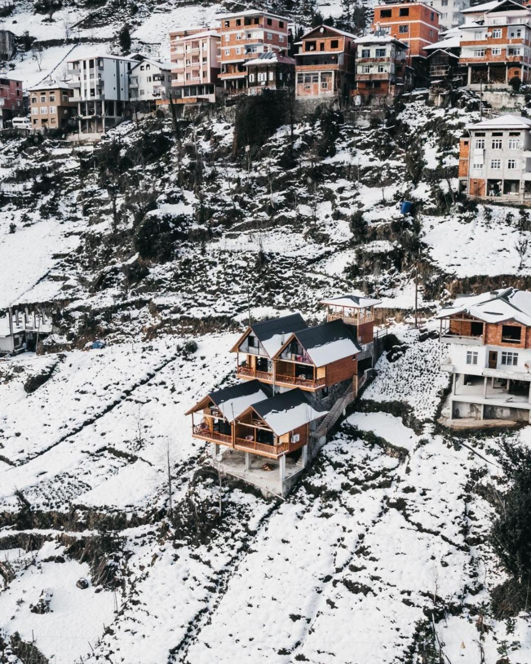 Huervadi Bungalow Rize Eksteriør billede