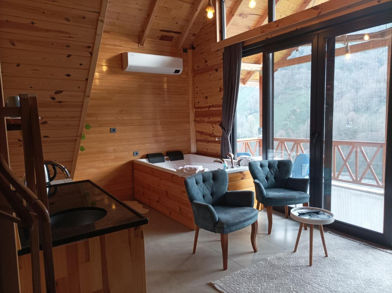 Huervadi Bungalow Rize Eksteriør billede