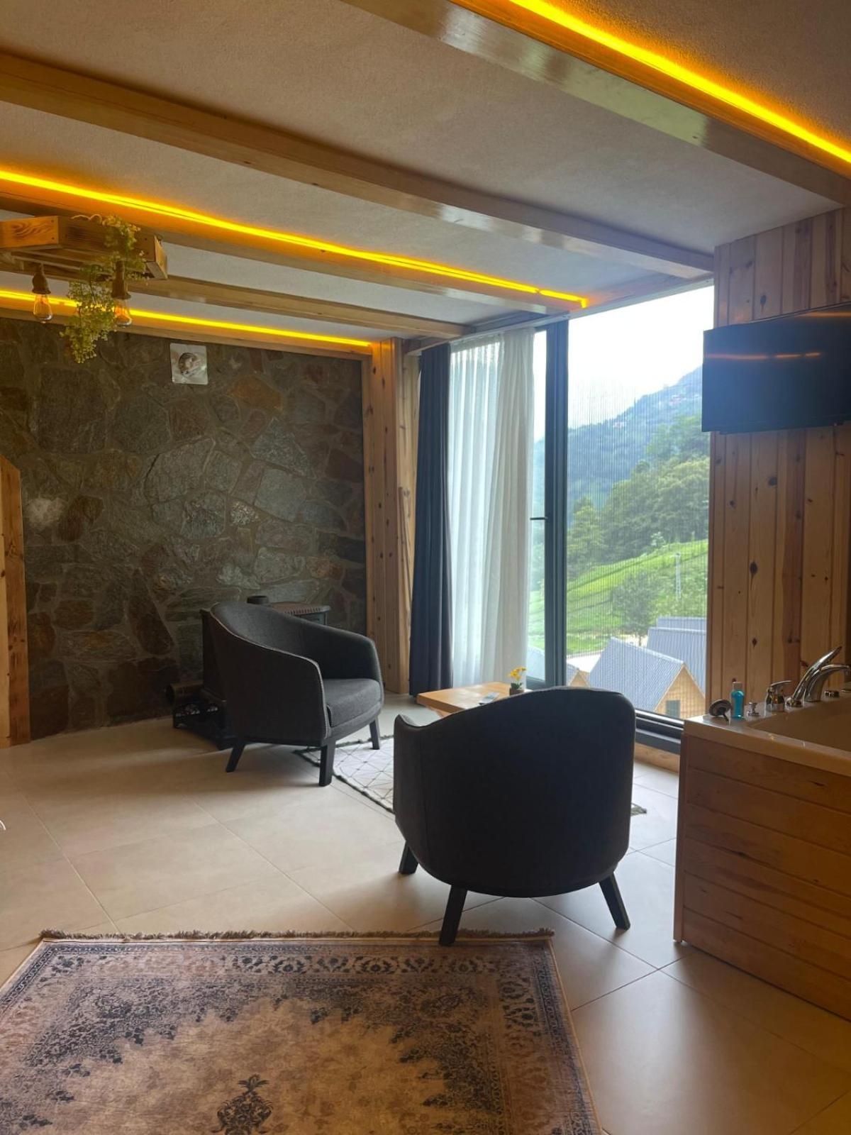Huervadi Bungalow Rize Eksteriør billede